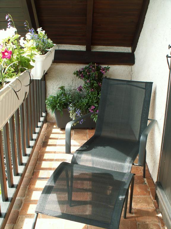 Du Cote De Chez Jos Hotel Bezons Exterior photo