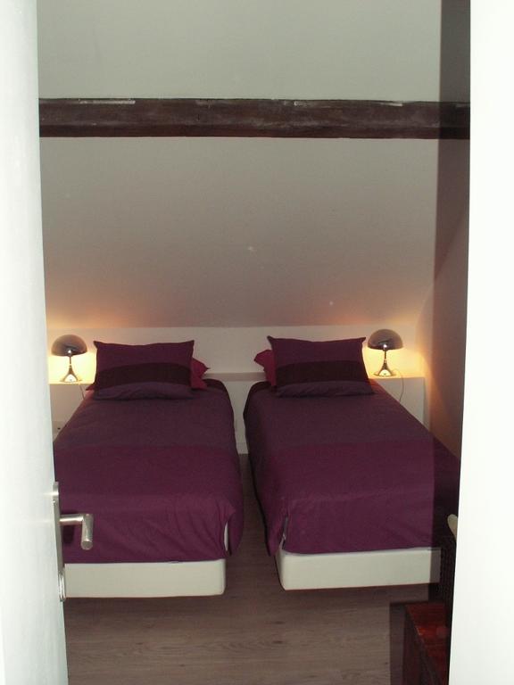 Du Cote De Chez Jos Hotel Bezons Room photo